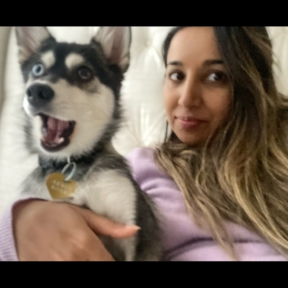 Meet your Posher, Alia - Picture 1 of 3